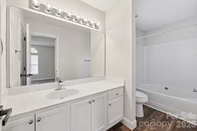 6912 Alanbrook Road, Charlotte, NC 28215 - Photo 18