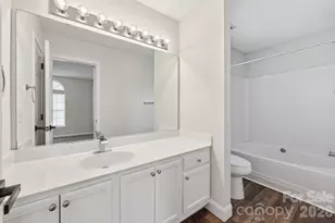 6912 Alanbrook Rd, Charlotte, NC 28215 - Photo 18