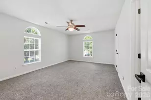 6912 Alanbrook Rd, Charlotte, NC 28215 - Photo 14