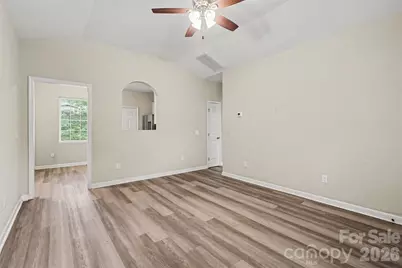 635 Johns Lane, Gastonia, NC 28052 - Photo 6