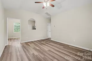 635 Johns Ln, Gastonia, NC 28052 - Photo 6
