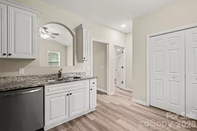 635 Johns Lane, Gastonia, NC 28052 - Photo 8