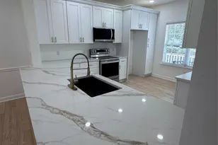 732 Inwood Hill Dr, Gastonia, NC 28056 - Photo 4