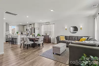 679 Mile Creek Road, Edgemoor, SC 29712 - Photo 6