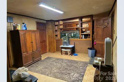 9110 Wilson Road, Hildebran, NC 28637 - Photo 2