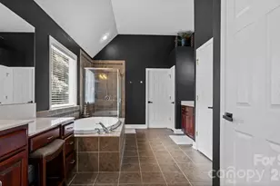 10209 Treetop Ln, Cornelius, NC 28031 - Photo 32