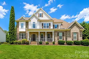 10209 Treetop Ln, Cornelius, NC 28031 - Photo 2