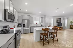 2368 Trollinger Dr, Catawba, NC 28609 - Photo 6