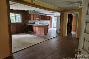 610 Emmas Grove Rd, Fletcher, NC 28732 - Photo 6