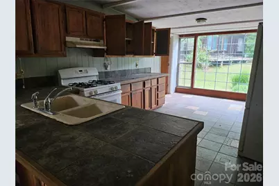 610 Emmas Grove Road, Fletcher, NC 28732 - Photo 8