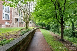 3921 Picasso Court, Charlotte, NC 28205 - Photo 26