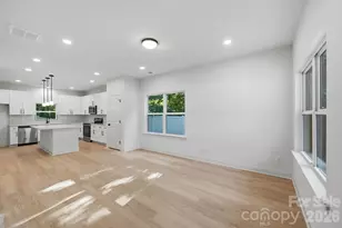 2829 Overlook Trail, Charlotte, NC 28212 - Photo 2