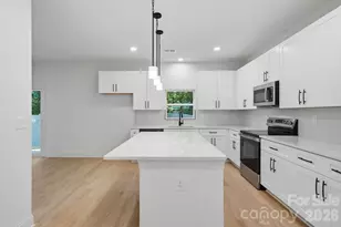 2829 Overlook Trail, Charlotte, NC 28212 - Photo 6