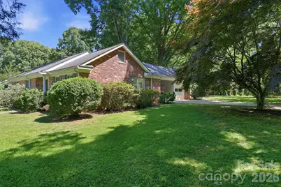 401 White Oaks Drive, Salisbury, NC 28147 - Photo 2