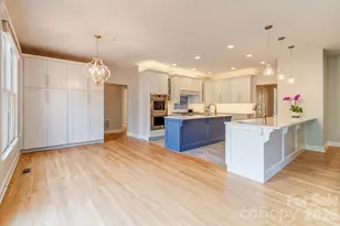 201 Skytop Farm Ln, Hendersonville, NC 28791 - Photo 6
