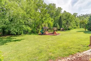 201 Skytop Farm Ln, Hendersonville, NC 28791 - Photo 32