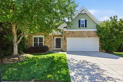 4405 Squirrel Trail Lane, Charlotte, NC 28269 - Photo 2