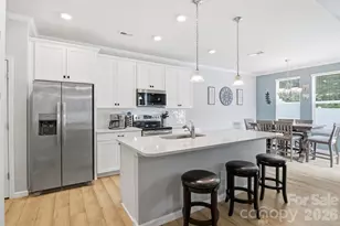 8134 Merryvale Ln, Charlotte, NC 28214 - Photo 2