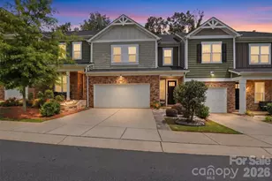 8134 Merryvale Ln, Charlotte, NC 28214 - Photo 8