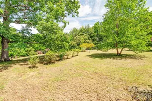 136 Graveyard Rd, Fairview, NC 28730 - Photo 44