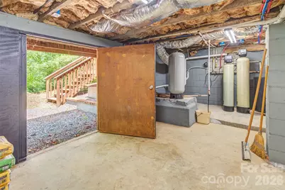 136 Graveyard Road, Fairview, NC 28730 - Photo 34
