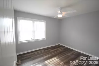 924 Edgegreen Drive, Charlotte, NC 28217 - Photo 16