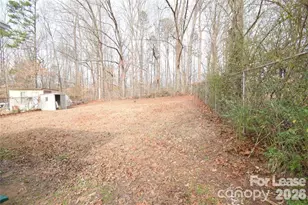 924 Edgegreen Dr, Charlotte, NC 28217 - Photo 32