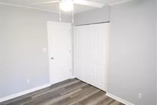 924 Edgegreen Dr, Charlotte, NC 28217 - Photo 22