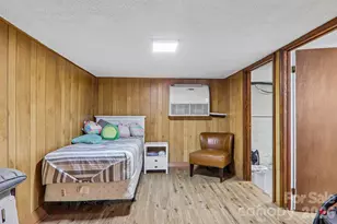677 Mt Olivet Rd, Zirconia, NC 28790 - Photo 26