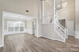 7711 Taymouth Ln, Charlotte, NC 28269 - Photo 6