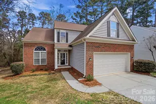 7711 Taymouth Ln, Charlotte, NC 28269 - Photo 4