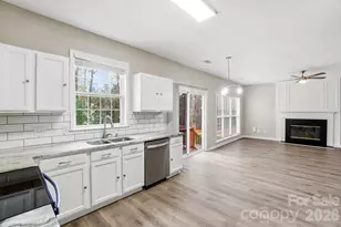 7711 Taymouth Ln, Charlotte, NC 28269 - Photo 16
