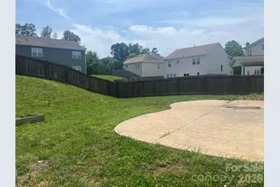 1821 Swan Drive, Charlotte, NC 28216 - Photo 4