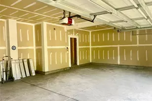 1821 Swan Dr, Charlotte, NC 28216 - Photo 22