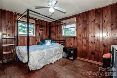 809 N Mulberry Street, Statesville, NC 28677 - Photo 6