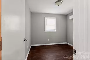9 Delores St, Greenville, SC 29605 - Photo 22