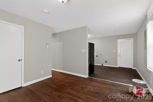 9 Delores St, Greenville, SC 29605 - Photo 26