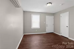 9 Delores St, Greenville, SC 29605 - Photo 8