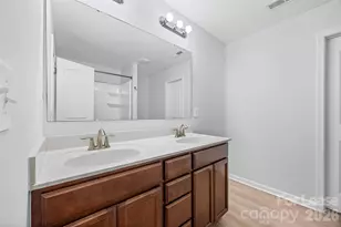 9612 Brackenview Ct, Charlotte, NC 28214 - Photo 22