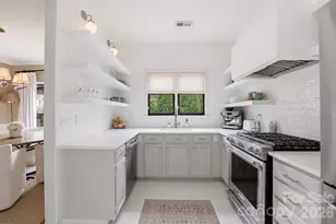 420 Magnolia Ave, Charlotte, NC 28203 - Photo 8