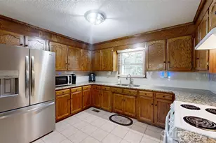 1730 Smith Farm Rd, Lincolnton, NC 28092 - Photo 12