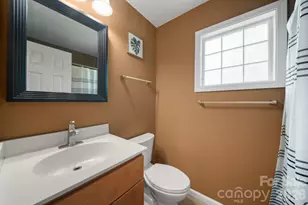7 Apple Ln, Asheville, NC 28804 - Photo 18