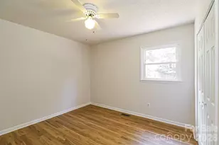 1848 Twain St, Newton, NC 28658 - Photo 12
