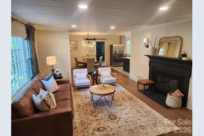 616 E Oakwood Avenue, Albemarle, NC 28001 - Photo 2