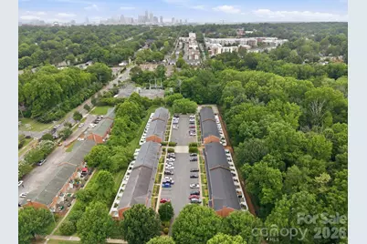 1215 Green Oaks Lane #I, Charlotte, NC 28205 - Photo 2