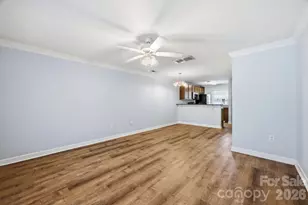1215 Green Oaks Ln, Charlotte, NC 28205 - Photo 14