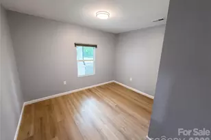 1013 Elm St, Monroe, NC 28112 - Photo 8
