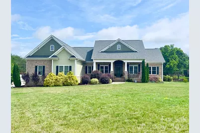 107 Buffalo Creek Drive, Statesville, NC 28677 - Photo 1