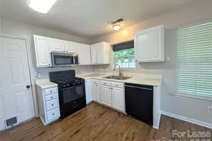 7603 Lullwater Cove, Huntersville, NC 28078 - Photo 4