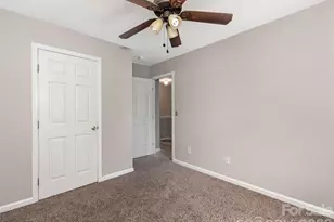 980 Tiger Ln, Charlotte, NC 28262 - Photo 38